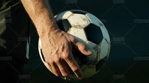 累！皇马在过去75天进行4项不同赛事，参加了22